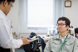 社会人経験者(令和7年度)業務写真1