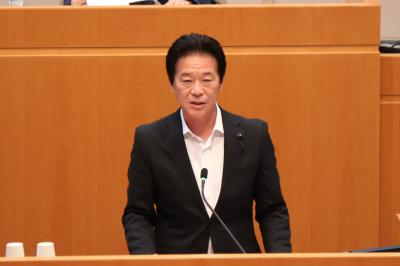 産経土木常任委員会委員長報告の写真