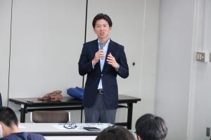 亀山議員の画像