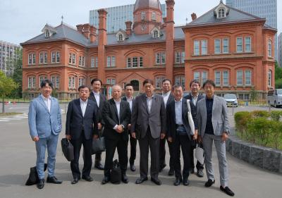 北海道庁での集合写真