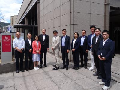 滋賀銀行での集合写真