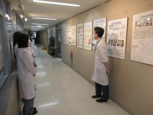 衛生環境研究所見学の様子写真2