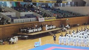 空手道競技開会式の様子の写真