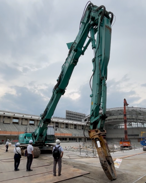 解体用重機の写真